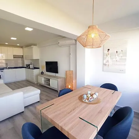 Apartamento Sorolla Views