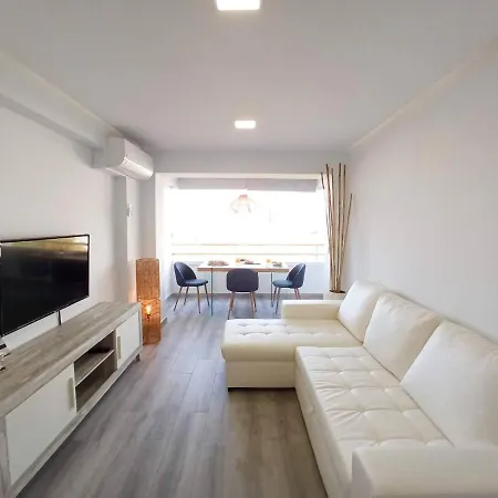 Apartamento Sorolla Views